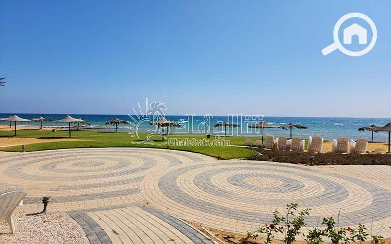 3 فيلا-للبيع-منتجع-لافيستا-توباز-العين-السخنة-Villa-for-sale-lavista-topaz-resort-ain-sokhna- (2). jpg