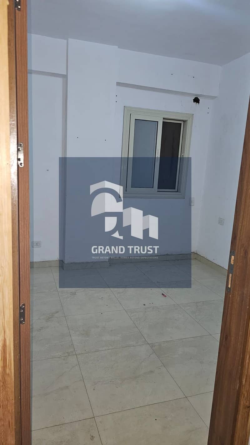 3 bd51b8de-b995-415e-aeb5-9f281cdd94b3. jpg