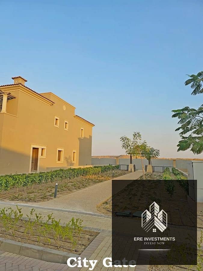 4 City Gate_298. jpg