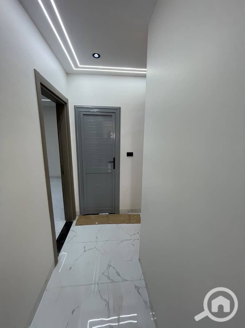 10 0DCAA245-B284-4FCA-B5E8-6DAA79686988. jpg