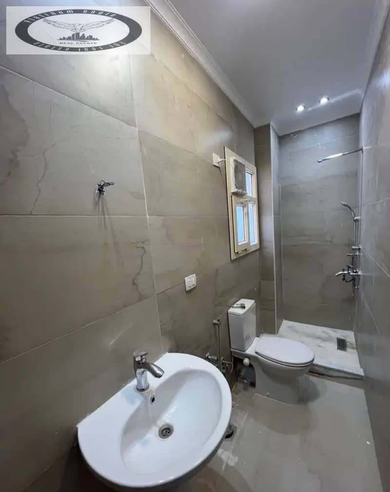 7 40b8fbc1-22f1-4fc0-bb93-3844677abae6. jpg