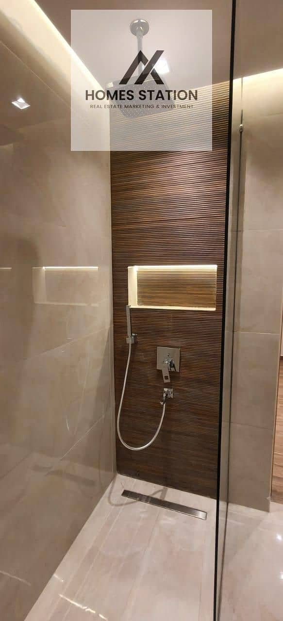 4 ac4d160a-b9c5-4bd4-93a3-eeb32c1fba92. jpg