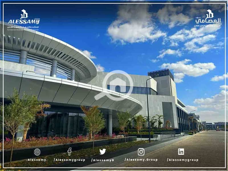 14 east-hub-mall-madinaty-(4). jpg