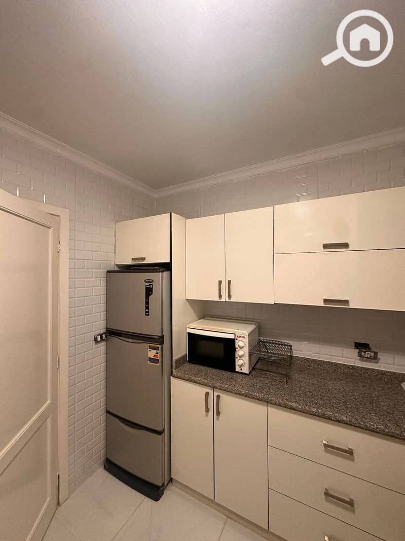 3 U772128 (2). jpg