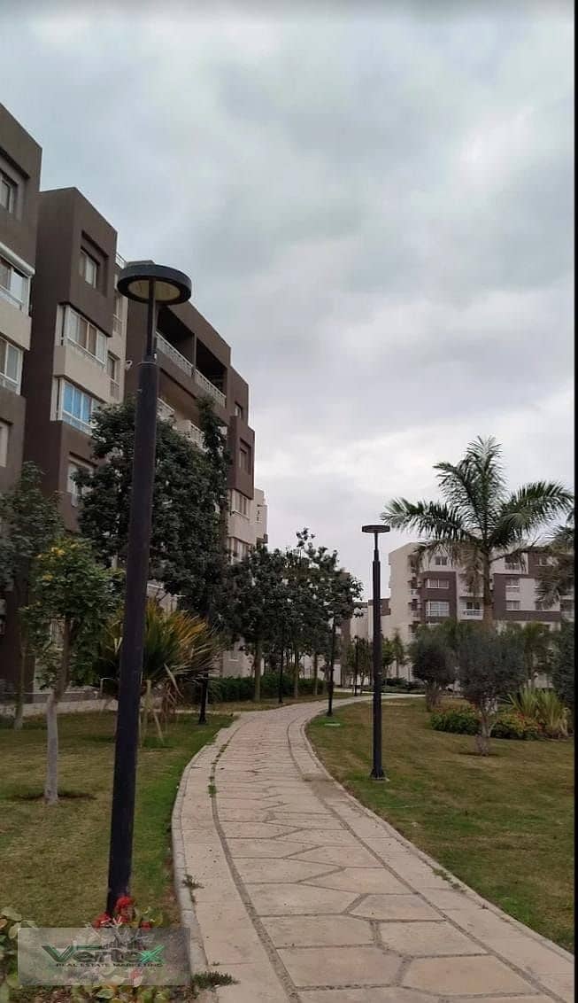 7 WhatsApp Image 2026-10-05 at 18.15. 31 (1). jpeg