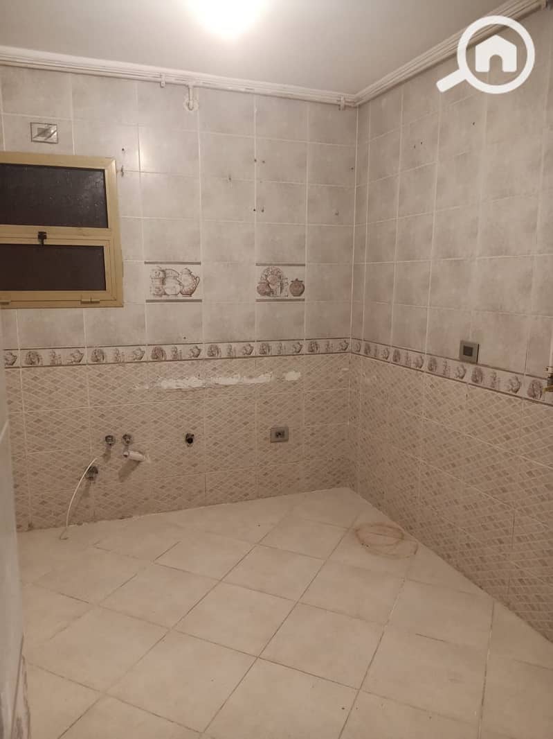 47182. jpg 47182. jpg