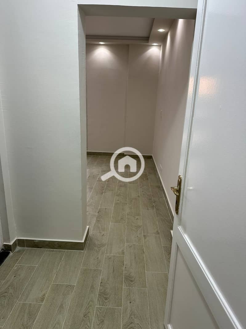 6 a1200fed-cfba-45cb-8fe2-aeab0ea43290. jpg
