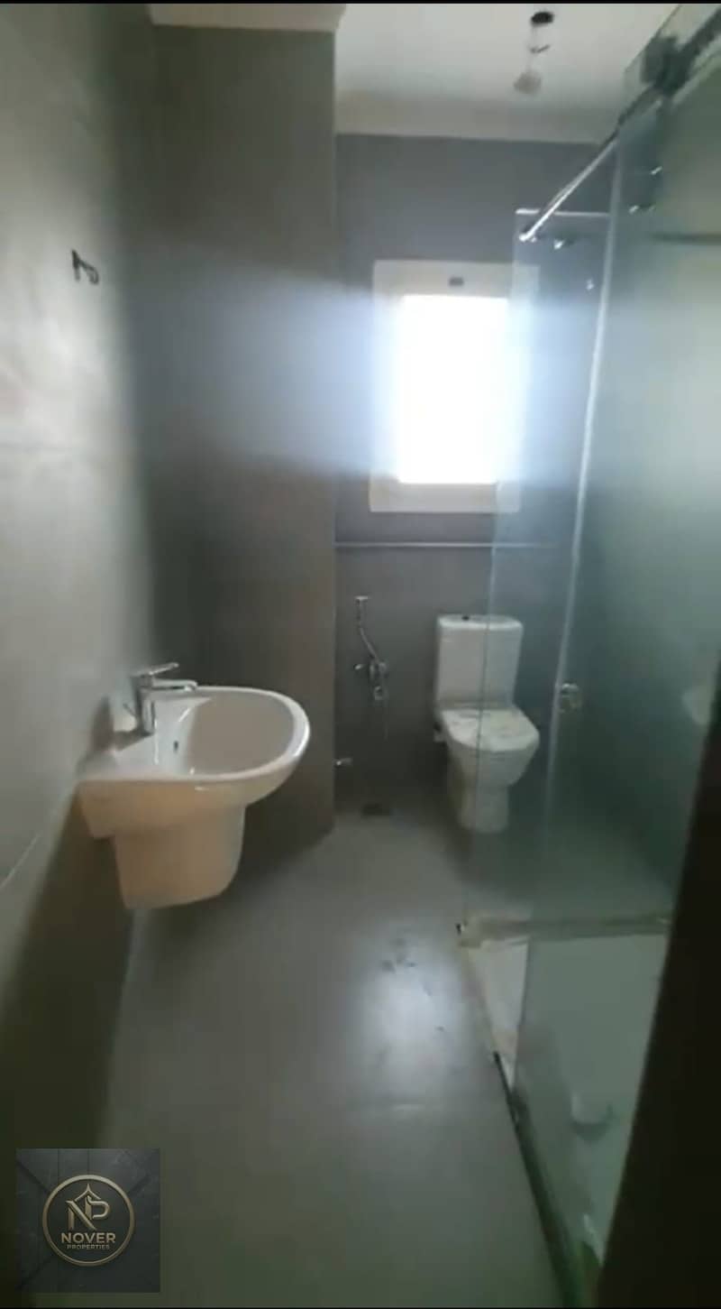 13 254بب. jpeg