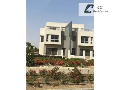 3 Bedroom Townhouse for Sale in New Cairo, Cairo - WhatsApp Image 2024-05-19 at 2.19. 04 PM (5). jpg 3 Bedroom Townhouse for Sale in New Cairo, Cairo - WhatsApp Image 2024-05-19 at 2.19. 04 PM (5). jpg