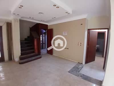 مکتب  للايجار في المعادي، القاهرة - 6f49e7ee-3037-4b07-a998-af9b5dbe53a3. jpeg