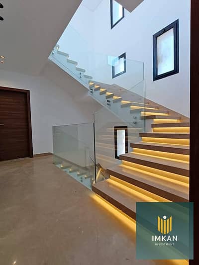 6 Bedroom Villa for Sale in New Cairo, Cairo - 794684476_122120200719297658_6642839199372360954_n. jpg