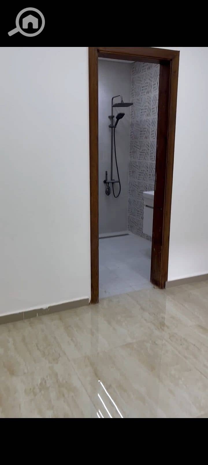8 1000370775. jpg