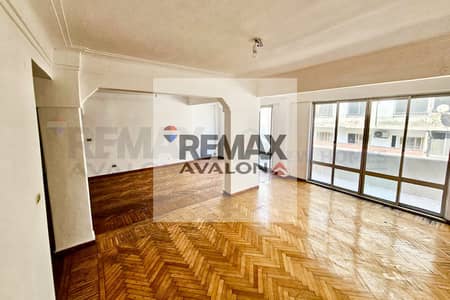 فلیٹ 4 غرف نوم للايجار في رشدي، الإسكندرية - 1. jpg