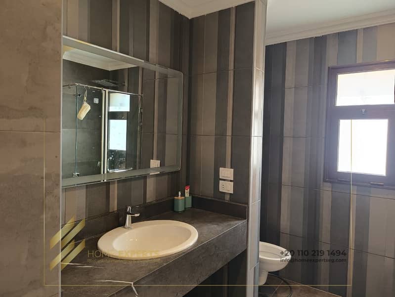16 d58cc10c-f8dd-41d5-8abb-73d8eccb9907. jpg