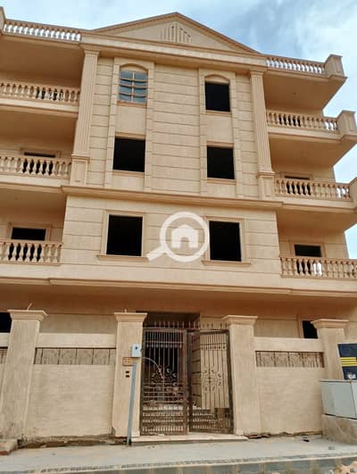 3 Bedroom Flat for Sale in Badr City, Cairo - 1002140704. jpg 3 Bedroom Flat for Sale in Badr City, Cairo - 1002140704. jpg