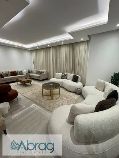 شقة 3 غرف نوم للايجار في الشيخ زايد، الجيزة - WhatsApp Image 2026-10-06 at 1.26. 05 PM (3). jpeg