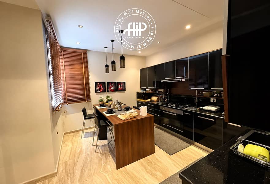 10 Warm Modern Kitchen Dining Space. png