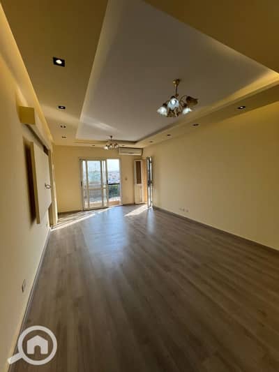 شقة 3 غرف نوم للايجار في القاهرة الجديدة، القاهرة - 74ea95da-2210-48f3-8b5b-ec7abd4b2a98. jpg