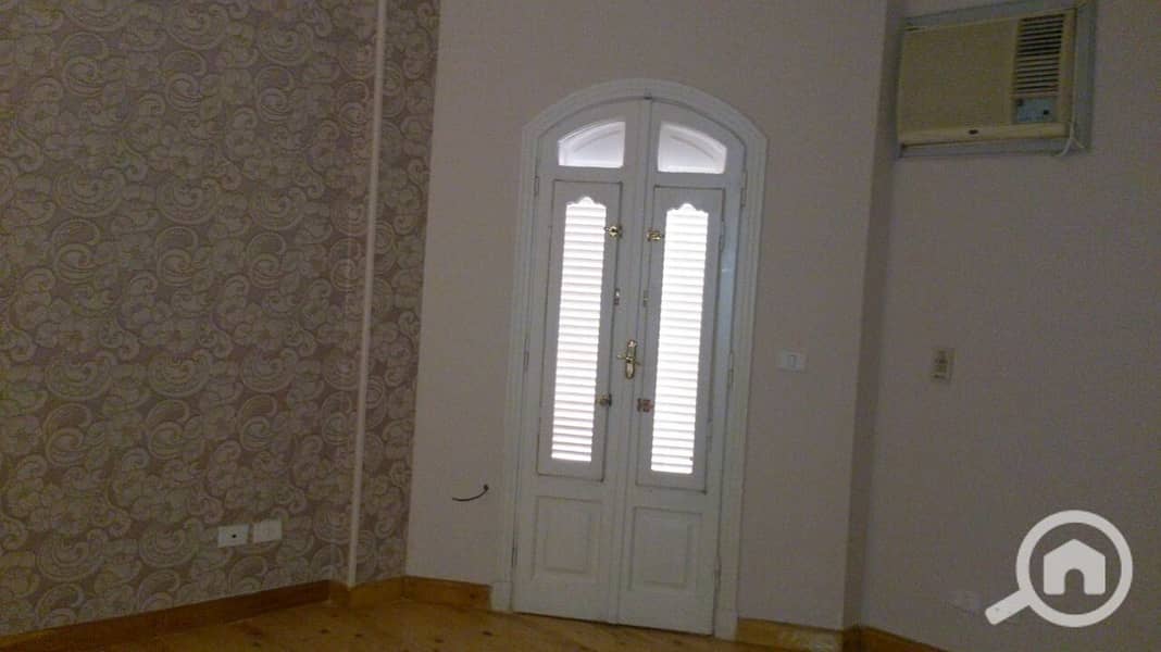 12 1000493154. jpg