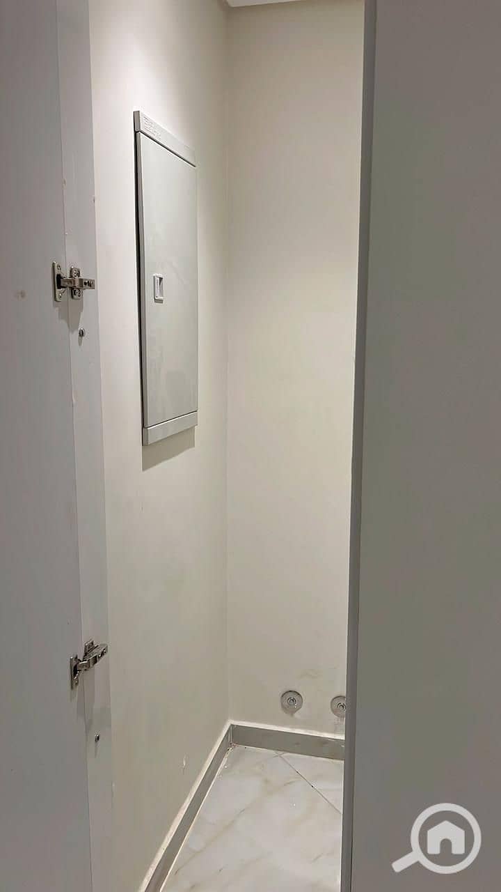 5 1000328368. jpg