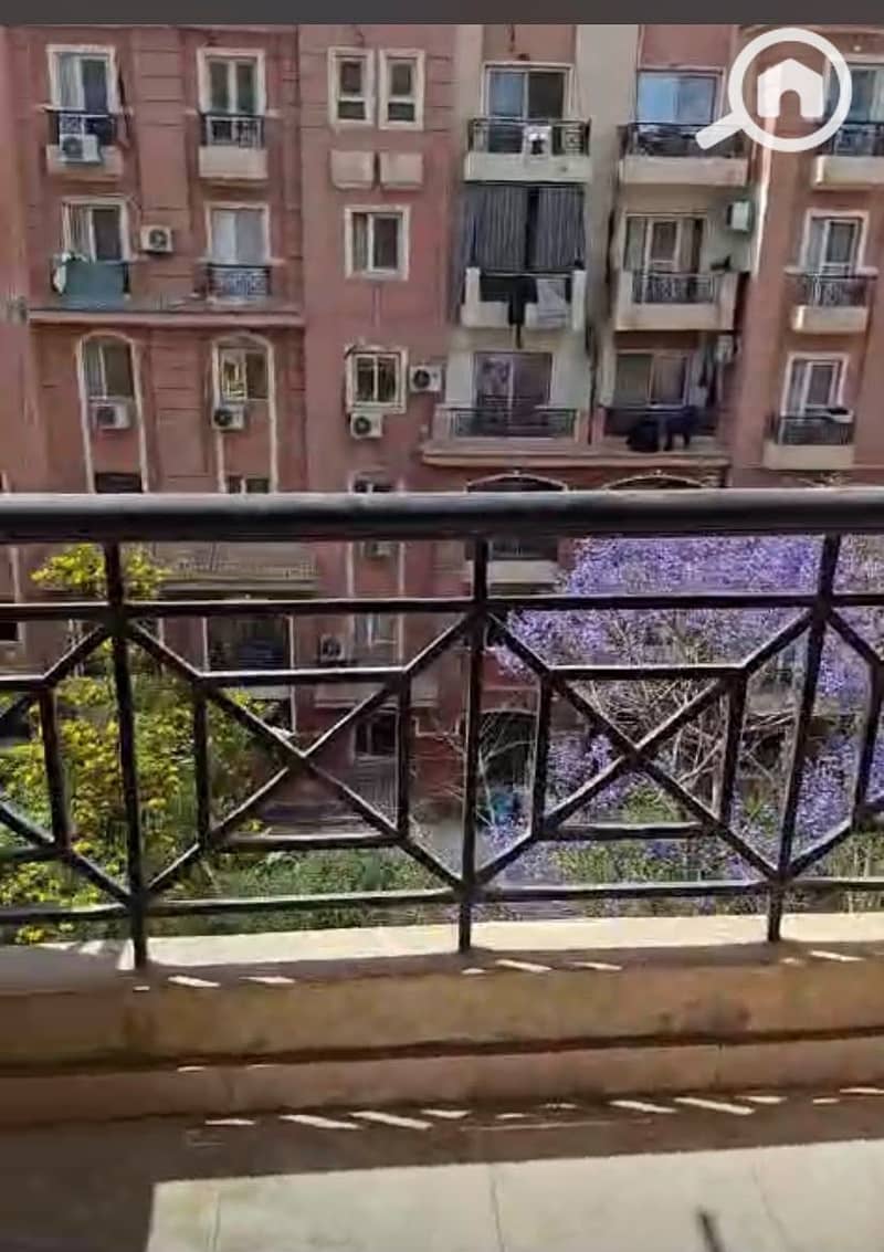 8 1000727122. jpg
