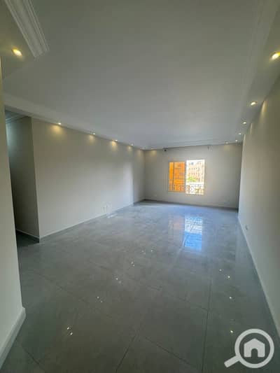 3 Bedroom Apartment for Rent in Sheikh Zayed, Giza - IMG_9093. jpg 3 Bedroom Apartment for Rent in Sheikh Zayed, Giza - IMG_9093. jpg