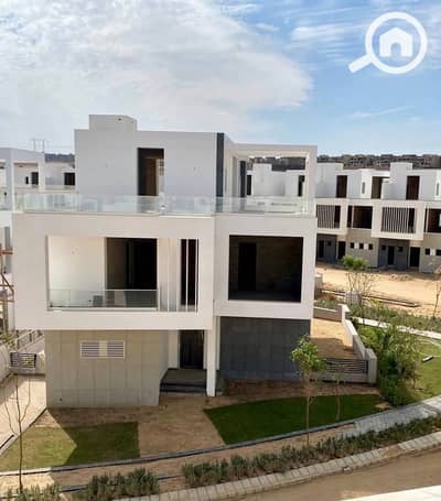 5 Bedroom Villa for Sale in 6th of October, Giza - WhatsApp Image 2026-05-03 at 1.56. 56 PM. jpeg