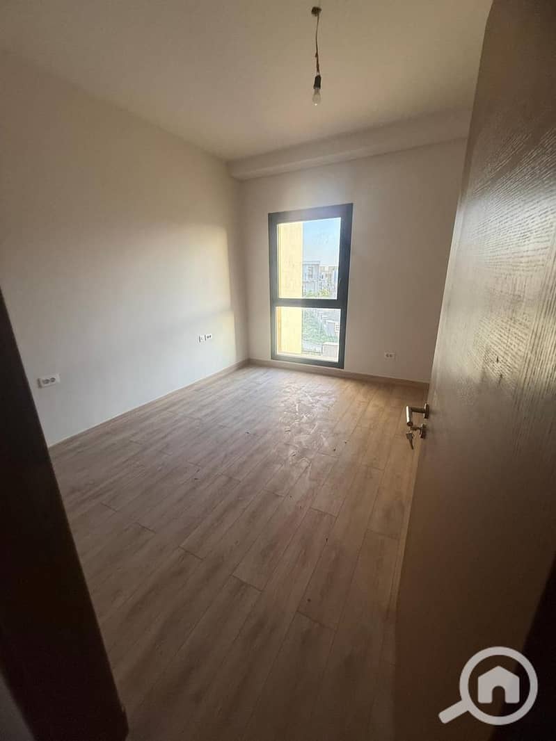 7 6ac3595c402e9_WhatsApp-Image-2026-10-04-at-9.32. 48-PM-(3). jpeg