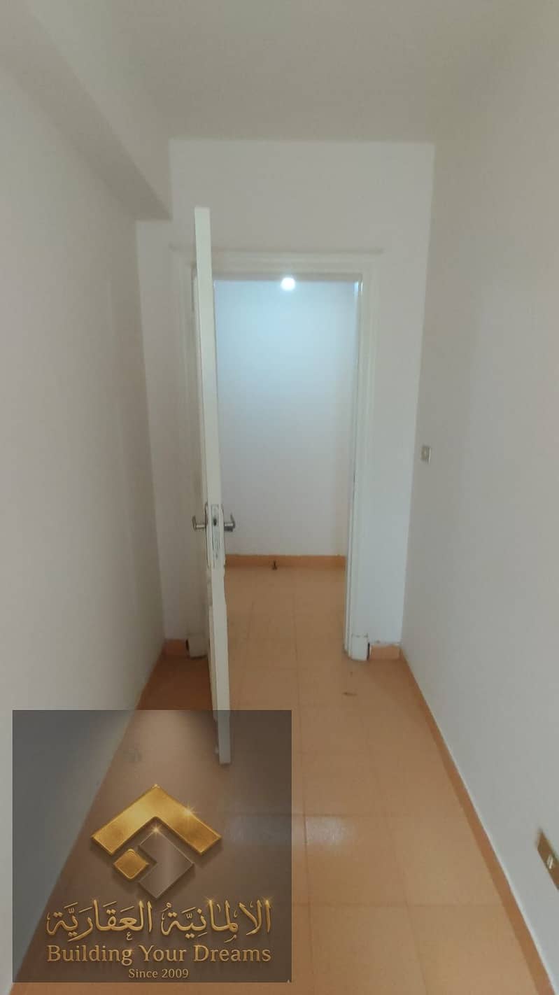 3 81440. jpg