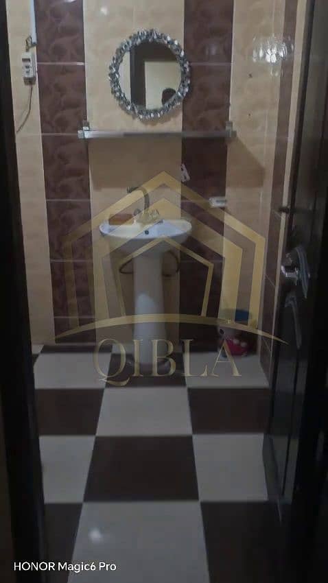 5 12k-furnished-flat-near-mazar-mall-sheikh-zayed. jpg. png