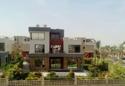 4 Bedroom Townhouse for Sale in 6th of October, Giza - ىلالارخعف4لار . png 4 Bedroom Townhouse for Sale in 6th of October, Giza - ىلالارخعف4لار . png