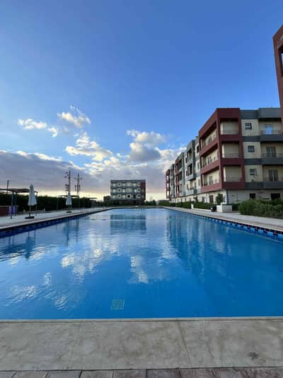 2 Bedroom Chalet for Sale in North Coast, Matruh - شاليه استلام فورى يطل على حمام السباحه في الكيلو ٨٢ قبلى الطريق 2 Bedroom Chalet for Sale in North Coast, Matruh - شاليه استلام فورى يطل على حمام السباحه في الكيلو ٨٢ قبلى الطريق