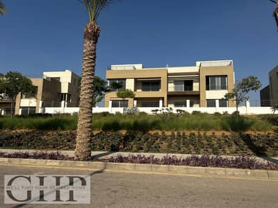 3 Bedroom Duplex for Sale in New Cairo, Cairo - IMG-20260928-WA0166. jpg 3 Bedroom Duplex for Sale in New Cairo, Cairo - IMG-20260928-WA0166. jpg