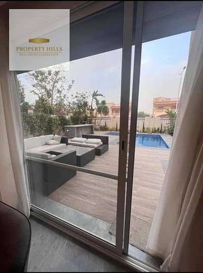 7 Bedroom Townhouse for Sale in Shorouk City, Cairo - فيلا للبيع بالسعر القديم معها برايقت بول بالتقسيط مطلوب2 مليون 840 الف