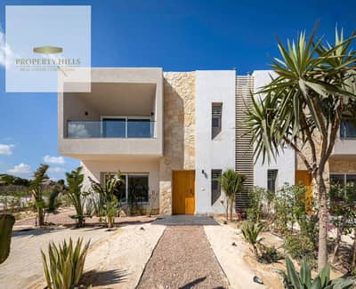 3 Bedroom Townhouse for Sale in North Coast, Matruh - بأقل مقدم 5% فيلا متشطبة قرية مصيف الساحل الشمالي 3 Bedroom Townhouse for Sale in North Coast, Matruh - بأقل مقدم 5% فيلا متشطبة قرية مصيف الساحل الشمالي