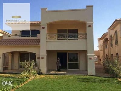 3 Bedroom Townhouse for Sale in Ain Sukhna, Suez - فيلا تاون هاوس ڤيو بول وبحر جاهزة في قرية لافيستا راي السخنه