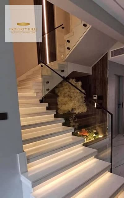 4 Bedroom Duplex for Sale in Katameya, Cairo - معايا دوبلكس من المالك مباشره جاهز للمعاينة في جولدن سكوير بمقدم5% فقط