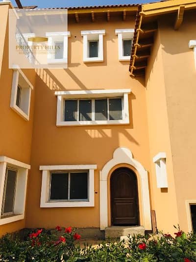 5 Bedroom Townhouse for Sale in New Cairo, Cairo - من المالك هتستلم فيلتك في هايد بارك بسعر القديم وبالتقسيط على 9 سنين 5 Bedroom Townhouse for Sale in New Cairo, Cairo - من المالك هتستلم فيلتك في هايد بارك بسعر القديم وبالتقسيط على 9 سنين