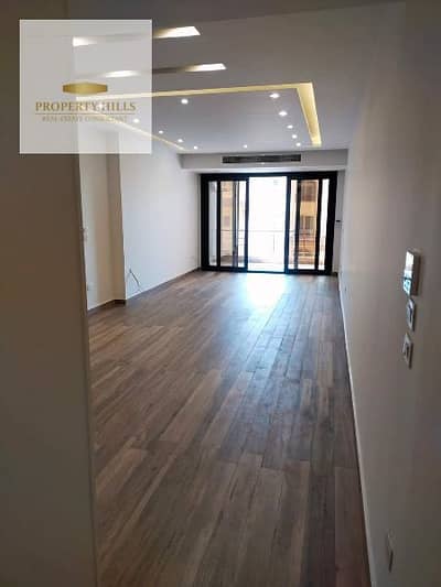 4 Bedroom Apartment for Sale in New Cairo, Cairo - Immediately received an apartment in Midtown Compound,at the old price 4 Bedroom Apartment for Sale in New Cairo, Cairo - Immediately received an apartment in Midtown Compound,at the old price