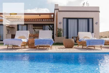 5 Bedroom Villa for Sale in North Coast, Matruh - فيلا للبيع سور بسور مع الماظه باي دابل فيو بحر ولاجون بالتقسيط