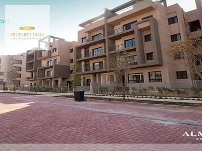 2 Bedroom Apartment for Sale in New Cairo, Cairo - في التجمع استلم فورا شقه مشتطب بالتكيفيات داخل كمبوند Fifth Square