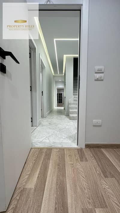 6 Bedroom Villa for Sale in New Cairo, Cairo - IMG-20260927-WA0193. jpg