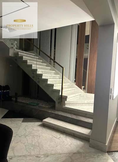 5 Bedroom Townhouse for Sale in 6th of October, Giza - IMG_5588. jpg