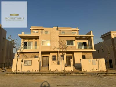 فیلا 4 غرف نوم للبيع في القاهرة الجديدة، القاهرة - IMG-20250420-WA0020. jpg فیلا 4 غرف نوم للبيع في القاهرة الجديدة، القاهرة - IMG-20250420-WA0020. jpg