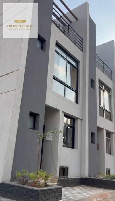 4 Bedroom Apartment for Sale in Mostakbal City, Cairo - 1. jpg 4 Bedroom Apartment for Sale in Mostakbal City, Cairo - 1. jpg