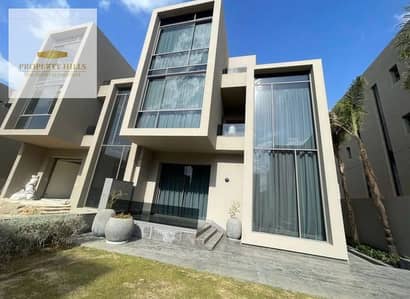 4 Bedroom Villa for Sale in New Cairo, Cairo - 2. jpg 4 Bedroom Villa for Sale in New Cairo, Cairo - 2. jpg