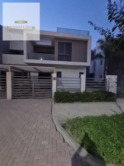 4 Bedroom Villa for Sale in New Cairo, Cairo - thhhh. jpg 4 Bedroom Villa for Sale in New Cairo, Cairo - thhhh. jpg