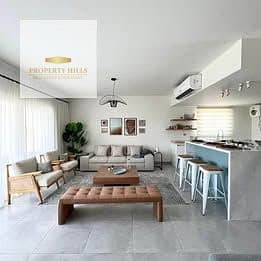 9 728969754_2423016041560650_7041746983024736397_n. jpg