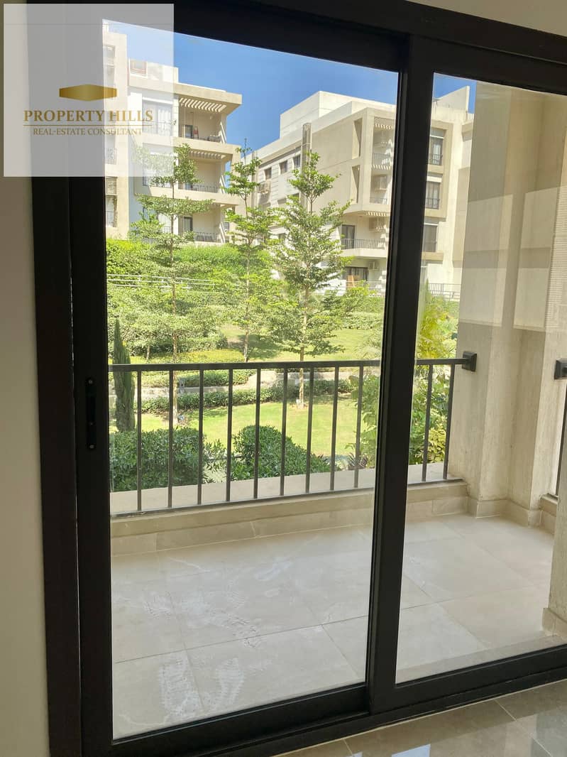 10 5828. jpg