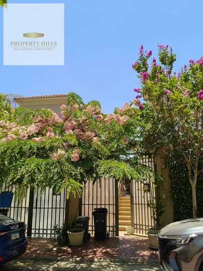 فیلا 5 غرف نوم للبيع في الشيخ زايد، الجيزة - 524b8352-79d1-4bc0-b177-442b43aa877a. jpg